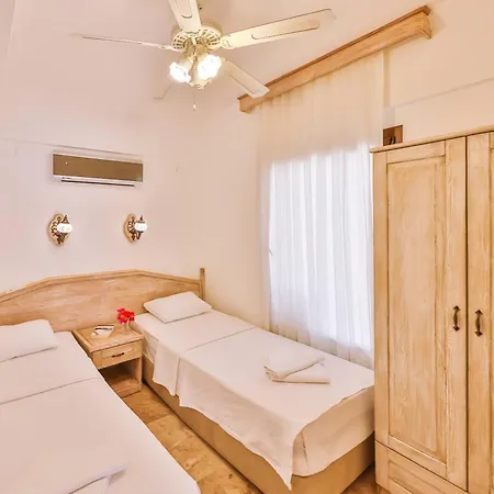 Ξενοδοχείο Luna